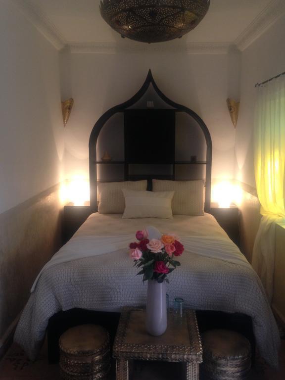 Riad Bjoujna مراكش الغرفة الصورة
